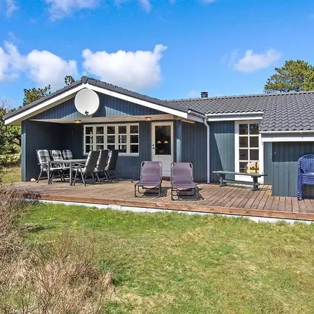 펜션 Marja - 1-3km From The Sea By Interhome