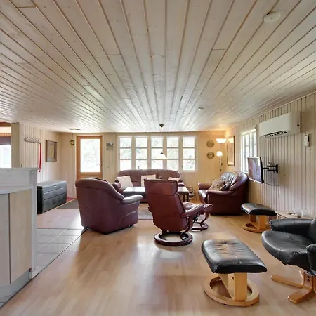 Feriehus Marja - 1-3km From The Sea By Interhome *