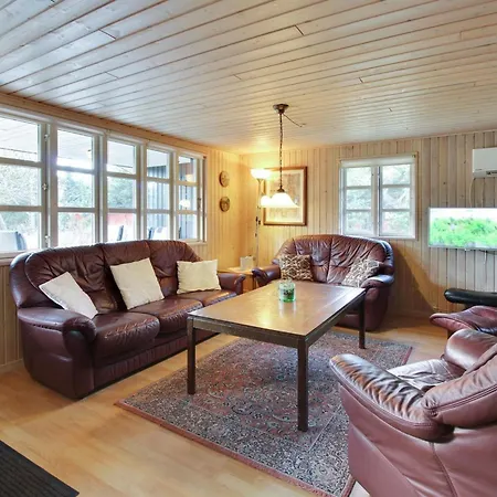 Marja - 1-3km From The Sea By Interhome