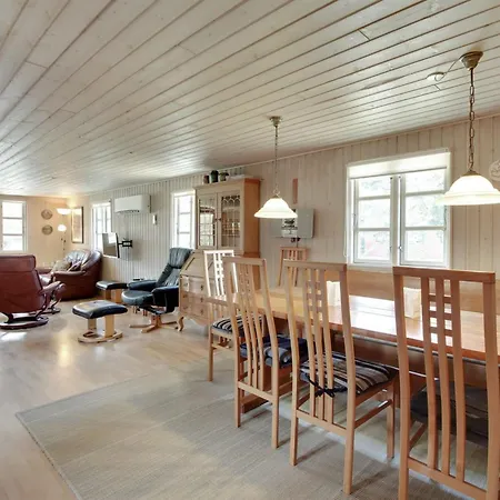 펜션 Marja - 1-3km From The Sea By Interhome *