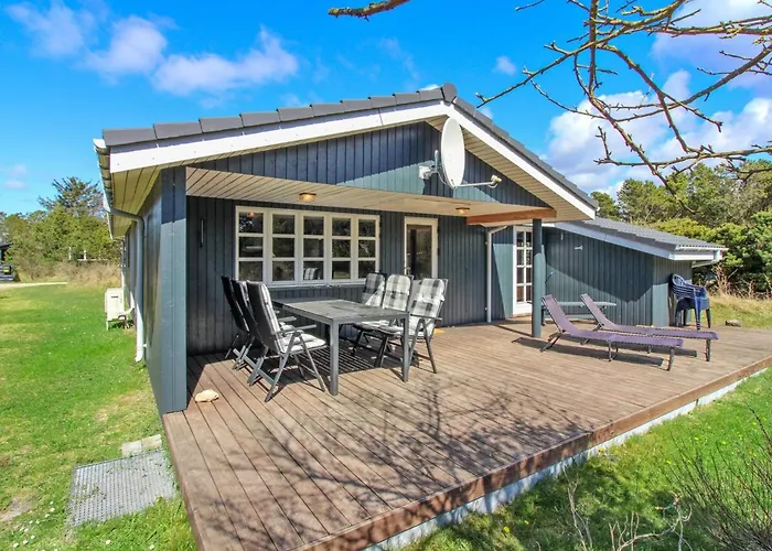 Marja - 1-3km From The Sea By Interhome